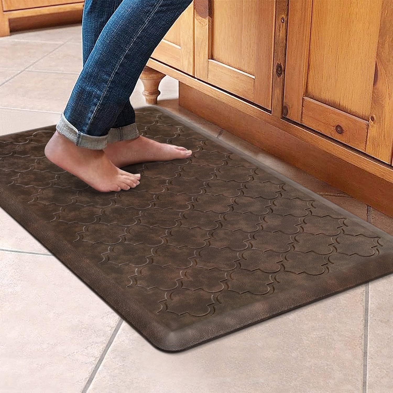 Kitchen Mat Cushioned Anti-Fatigue Floor Mat, 17.3" x 28", Thick Non-Slip Waterproof Kitchen Rug and Mat, Heavy Duty Foam Stand Mat for Kitchen, Floor, Home, Desk, Sink, Brown